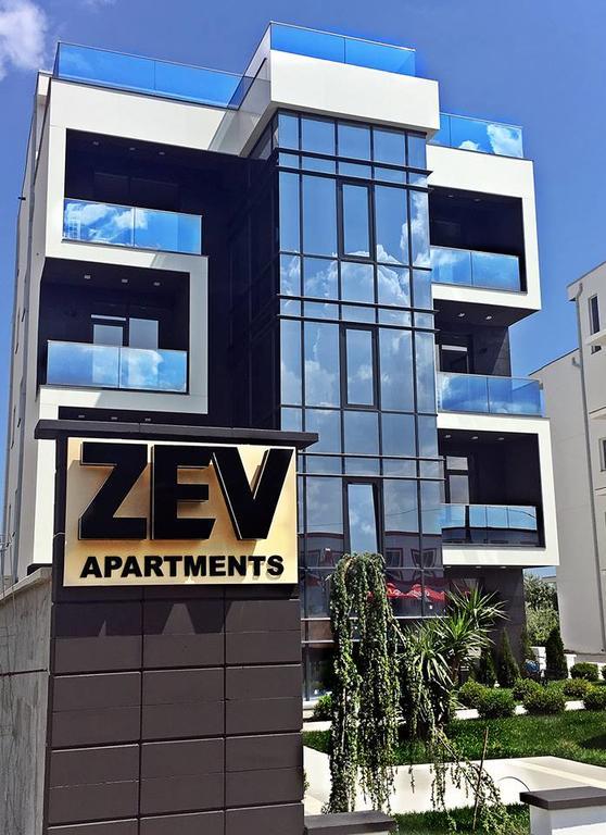 Imperia By Zev Apartments Năvodari Екстериор снимка