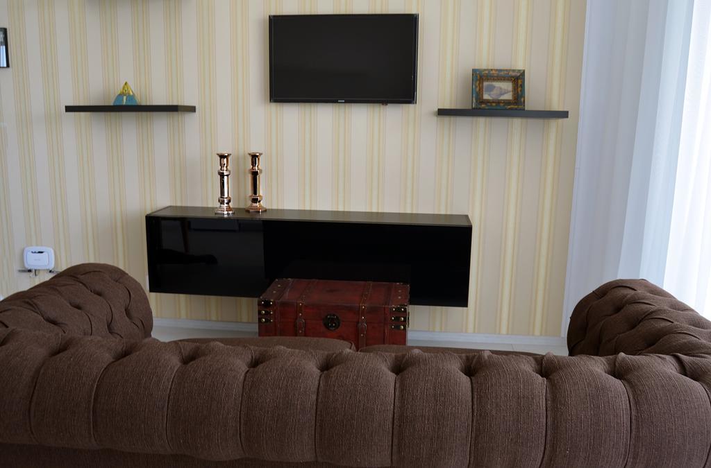 Imperia By Zev Apartments Năvodari Екстериор снимка