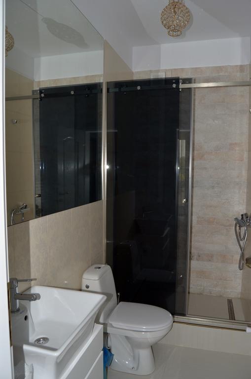 Imperia By Zev Apartments Năvodari Екстериор снимка